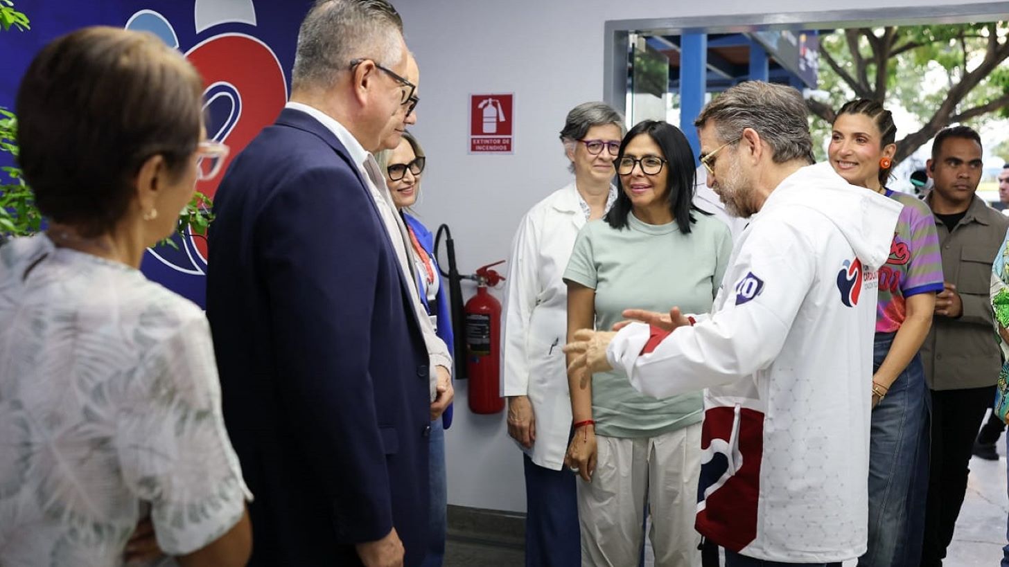 Delcy Rodriguez y Rafael Lacava
